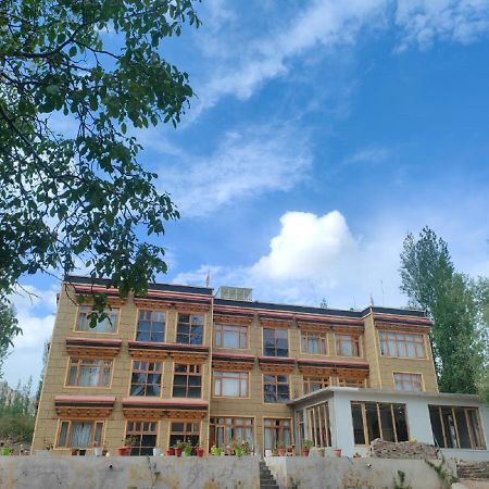 Hotel Alpine Ladakh Leh Extérieur photo