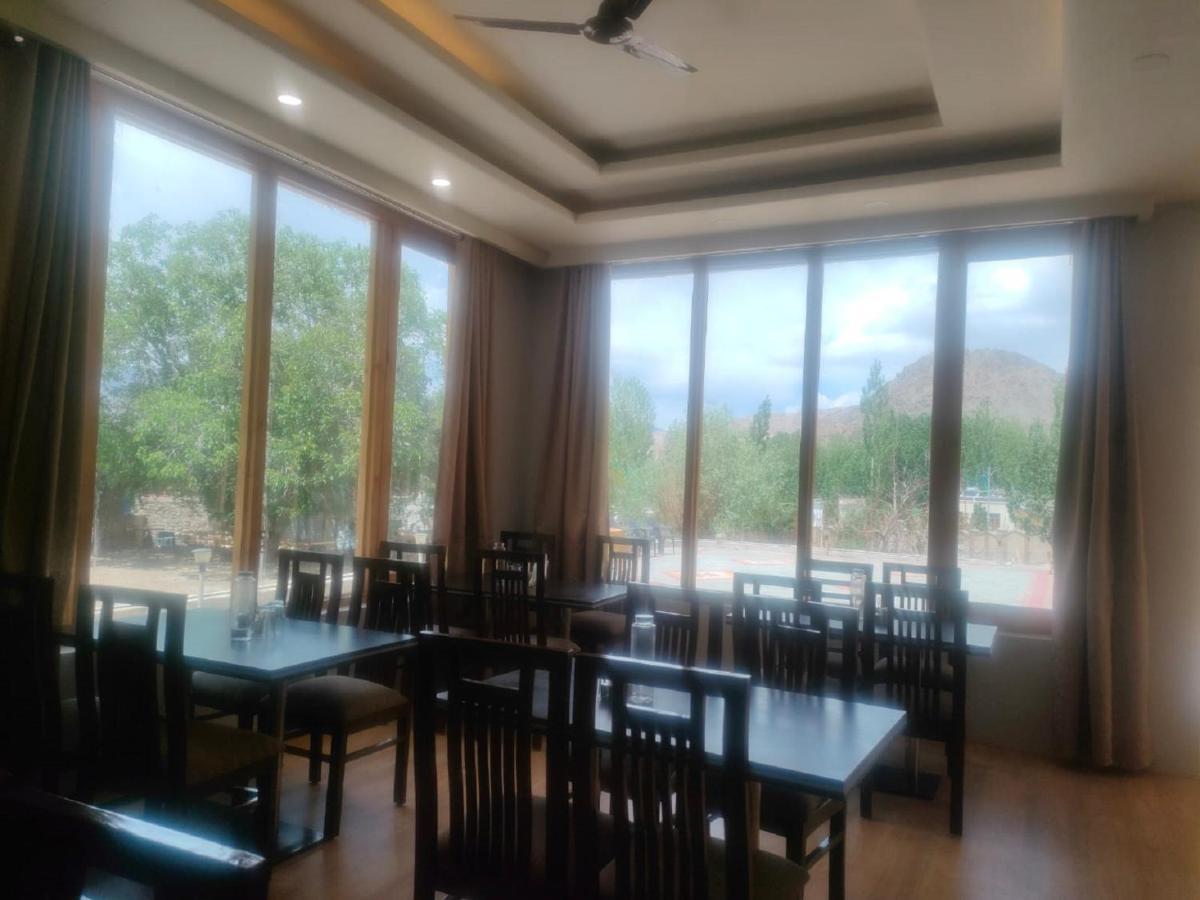Hotel Alpine Ladakh Leh Extérieur photo